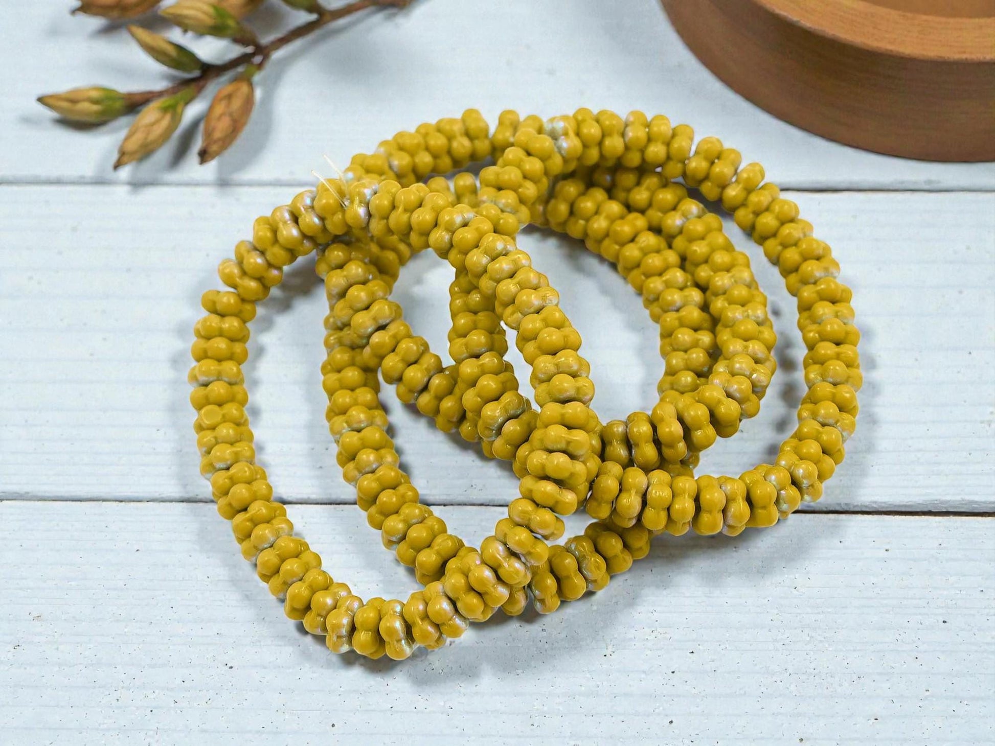 Daisy Spacers - Daisy Beads - Czech Glass Beads - Flower Beads - Forget Me Not Beads - Spacer Beads - 5mm - 50pcs - (4095)