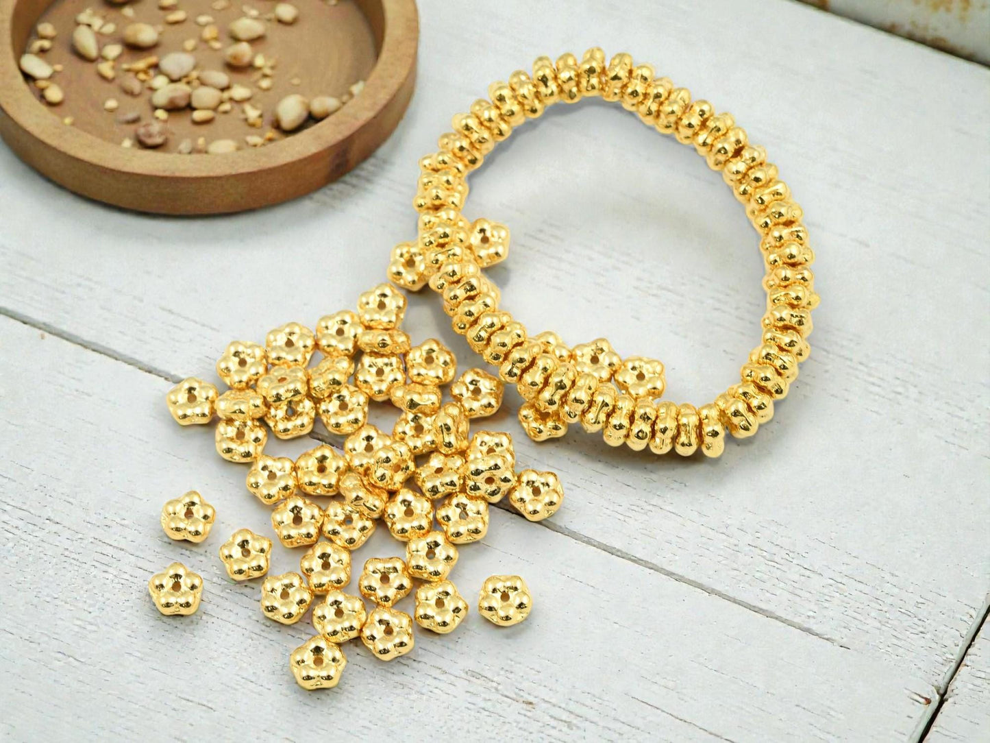 Gold Spacers - Daisy Beads - Czech Glass Beads - Flower Beads - Forget Me Not Beads - Spacer Beads - 5mm - 50pcs - (3609)