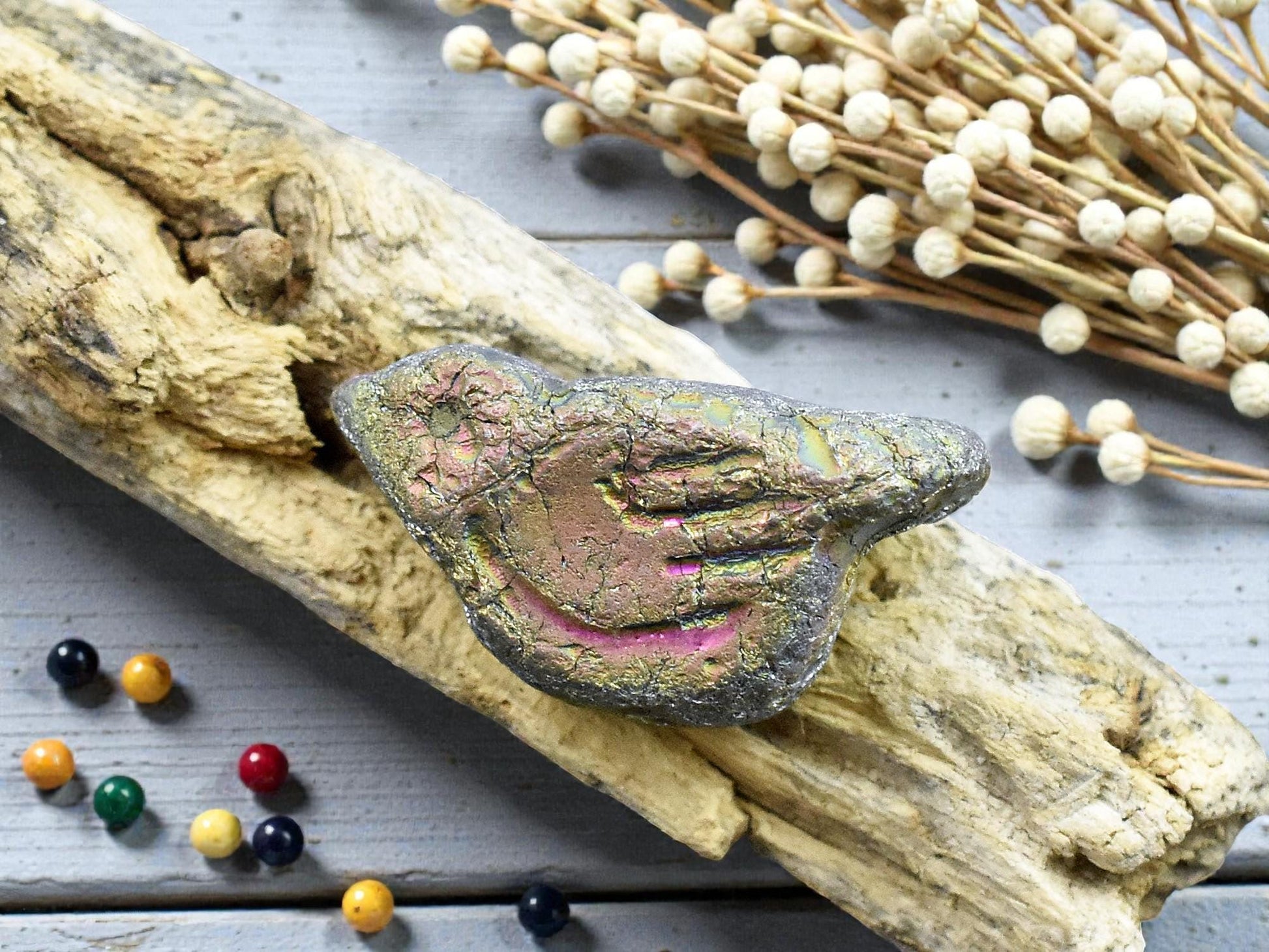 *6* 11x22mm Gold Washed Etched Opaque Chartreuse Peacock Bird Beads