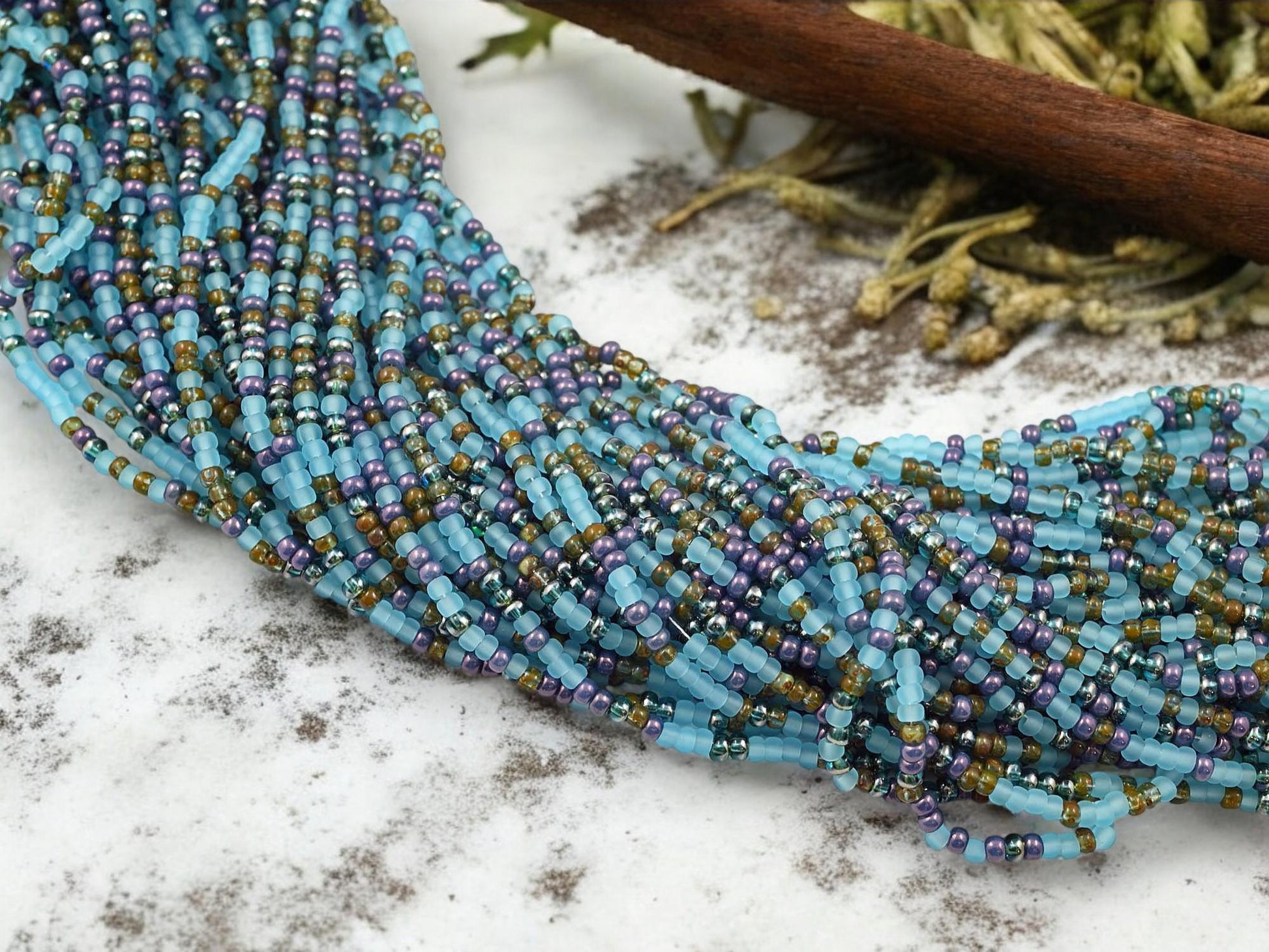 Picasso Seed Beads - Aged Picasso Beads - Czech Glass Beads - Size 8 Seed Beads - 8/0 - 22" Strand - (B349)