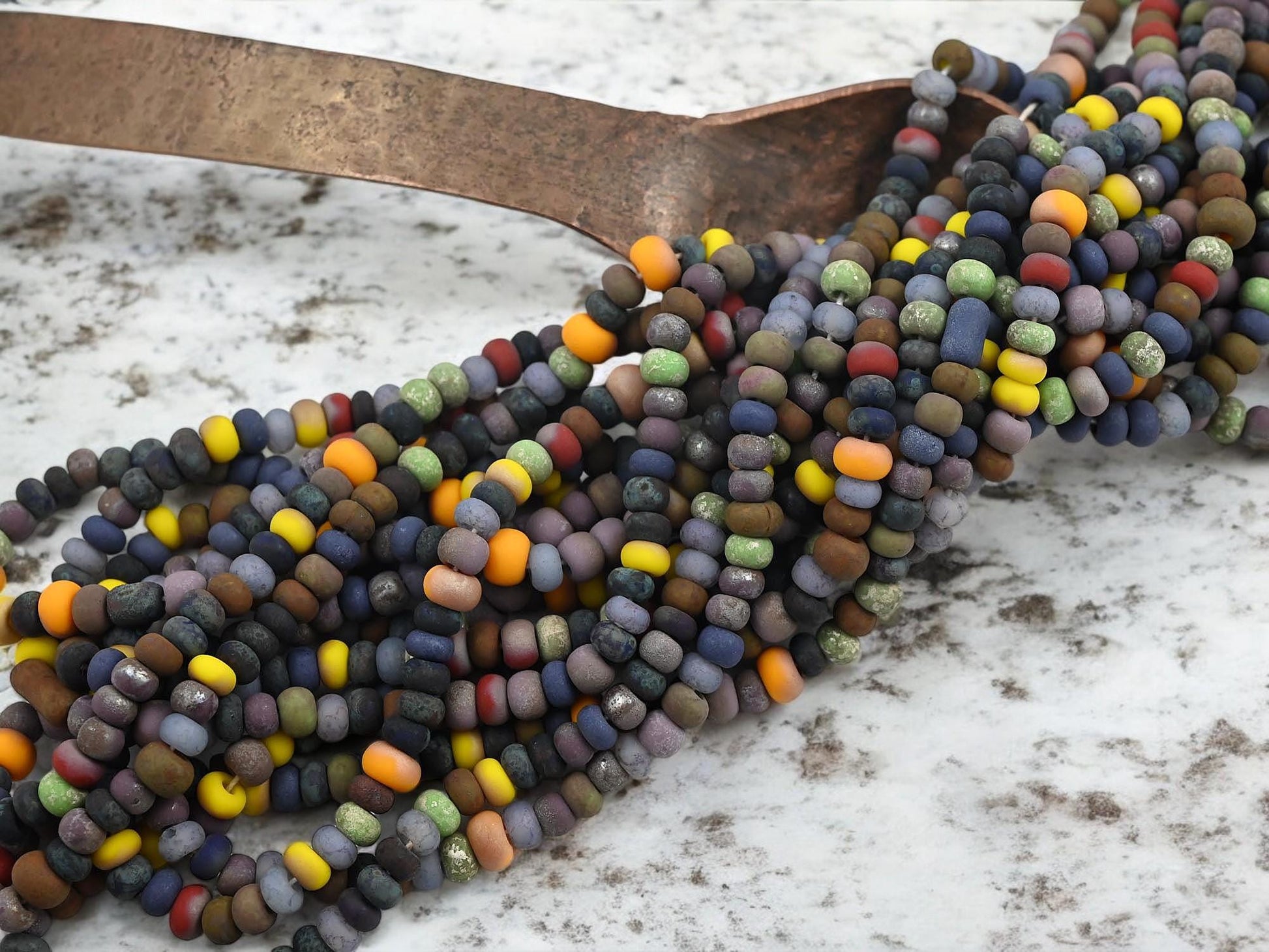 Picasso Seed Beads - Aged Picasso Beads - Czech Glass Beads - Size 5 Seed Beads - 5/0 - 21" Strand - (4372)