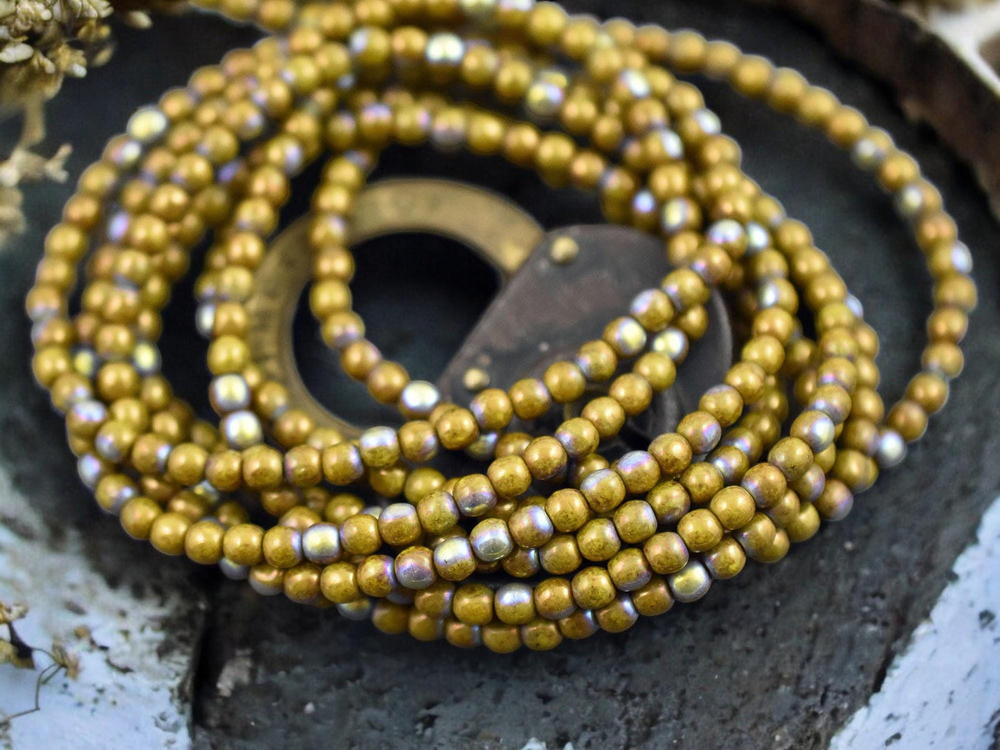 *50* 4mm Gold Lustered Dandelion AB Round Druk Beads