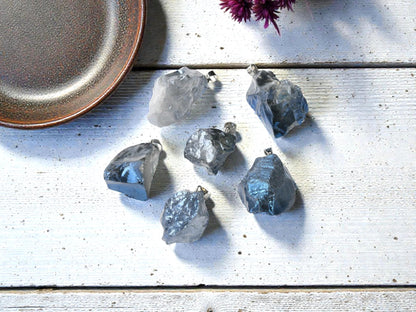 Natural Blue Quartz Crystal Pendant with bail - 1pcs - (2516)