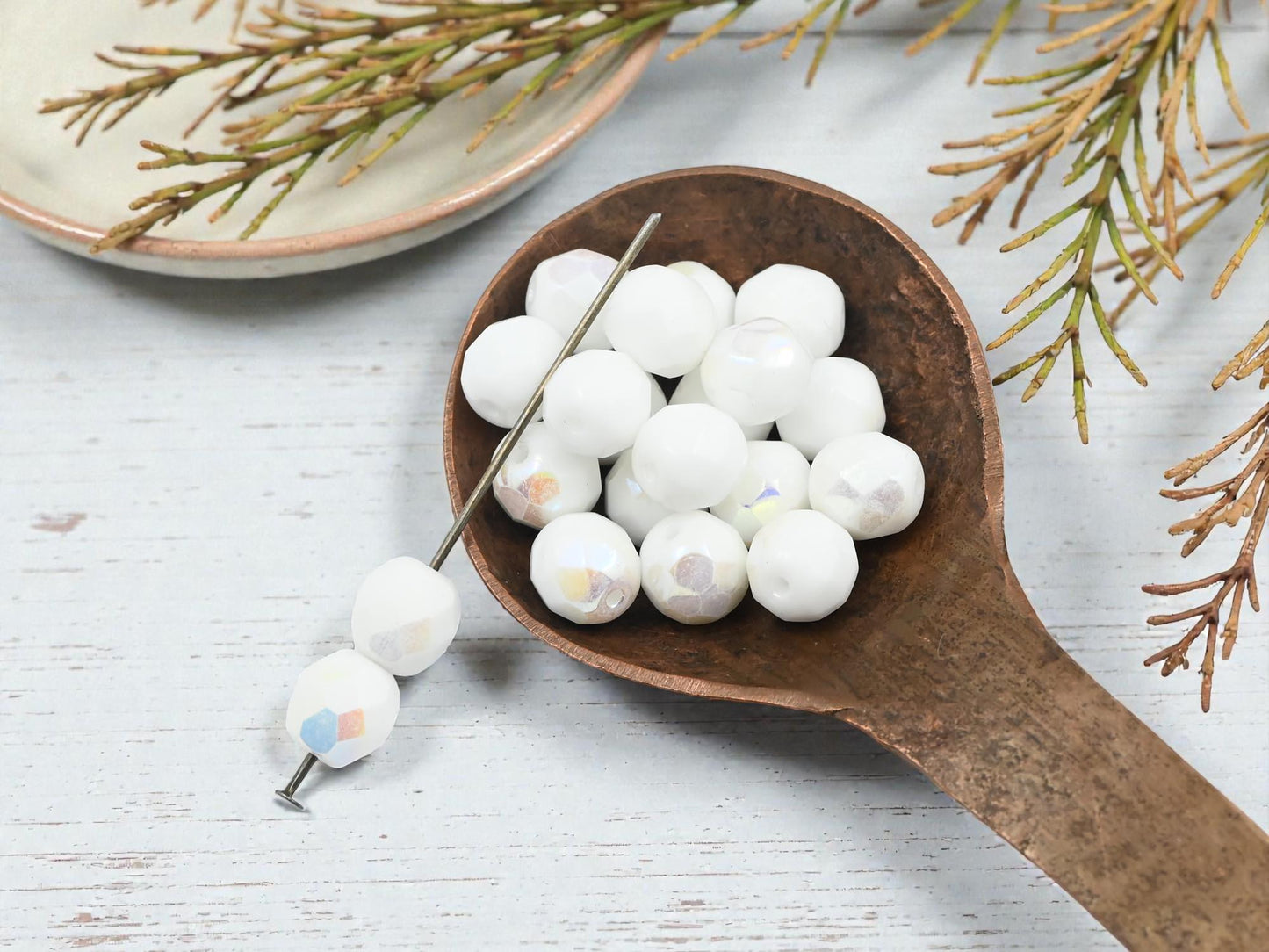 Czech Glass Beads - Fire Polished Beads - White Beads - Round Beads - 8mm Beads - 20pcs - (B607)