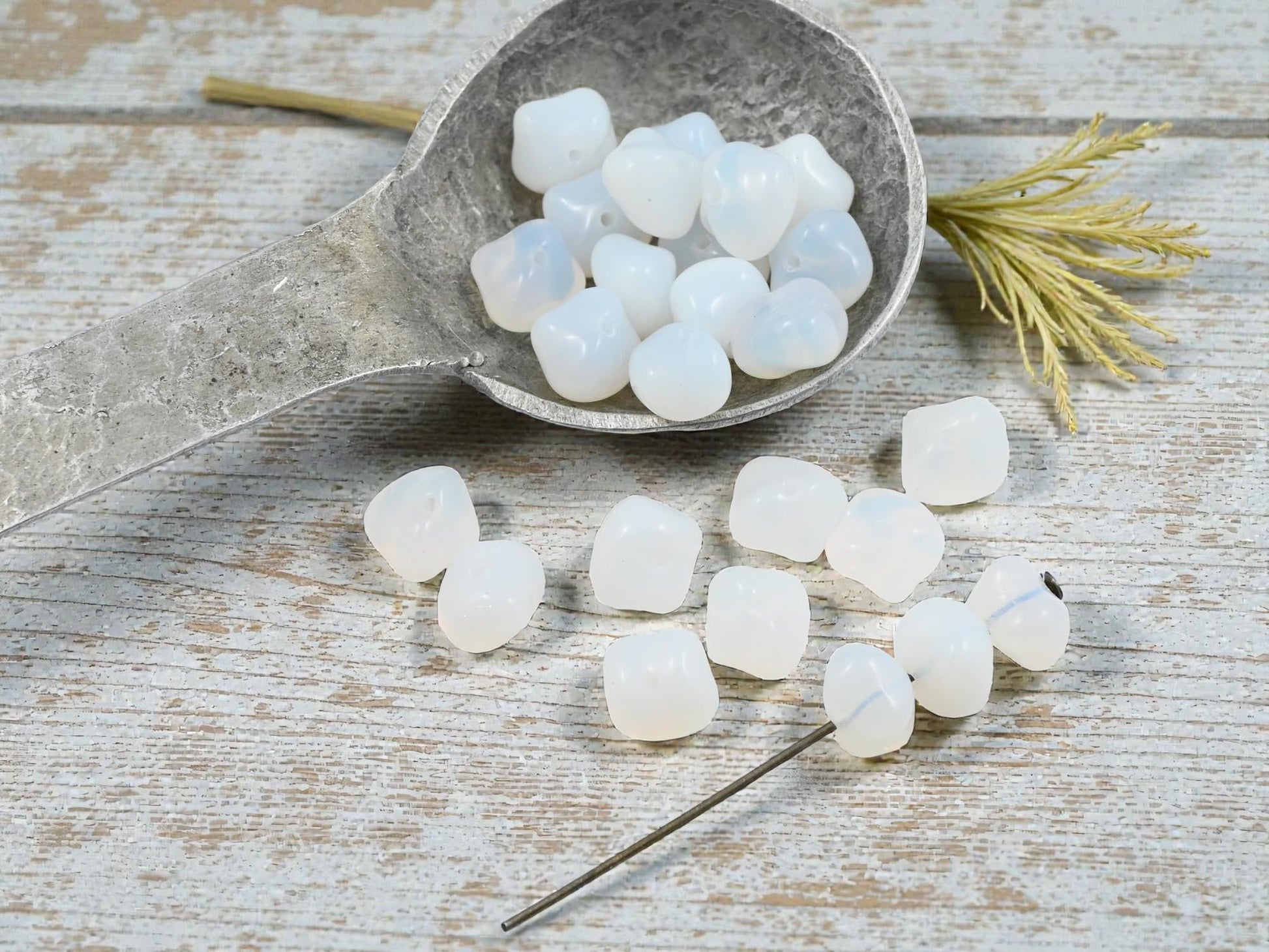 Czech Glass Beads - Nugget Beads - Rondelle Beads - 8x20mm Beads - 25pcs - (3930)