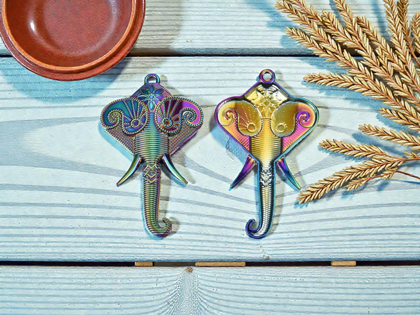 82x49mm Silver Rainbow Elephant Pendant
