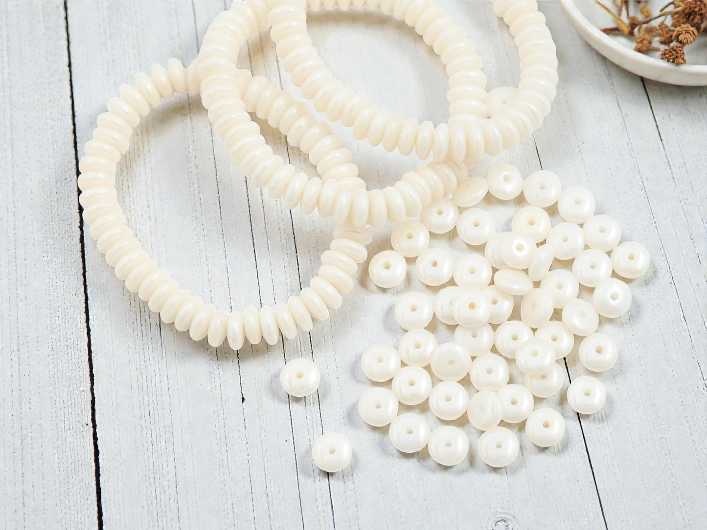 Czech Glass Beads - Rondelle Beads - Spacer Beads - 6mm Beads - Donut Beads - 6x2mm - 50pcs - (2983)