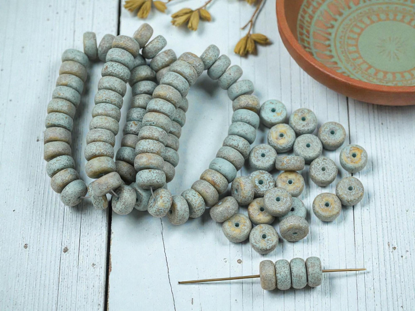 Heishi Beads - Czech Glass Beads - Spacer Beads - Picasso Beads - Rondelle Beads - 8x4mm - 25pcs - (6178)