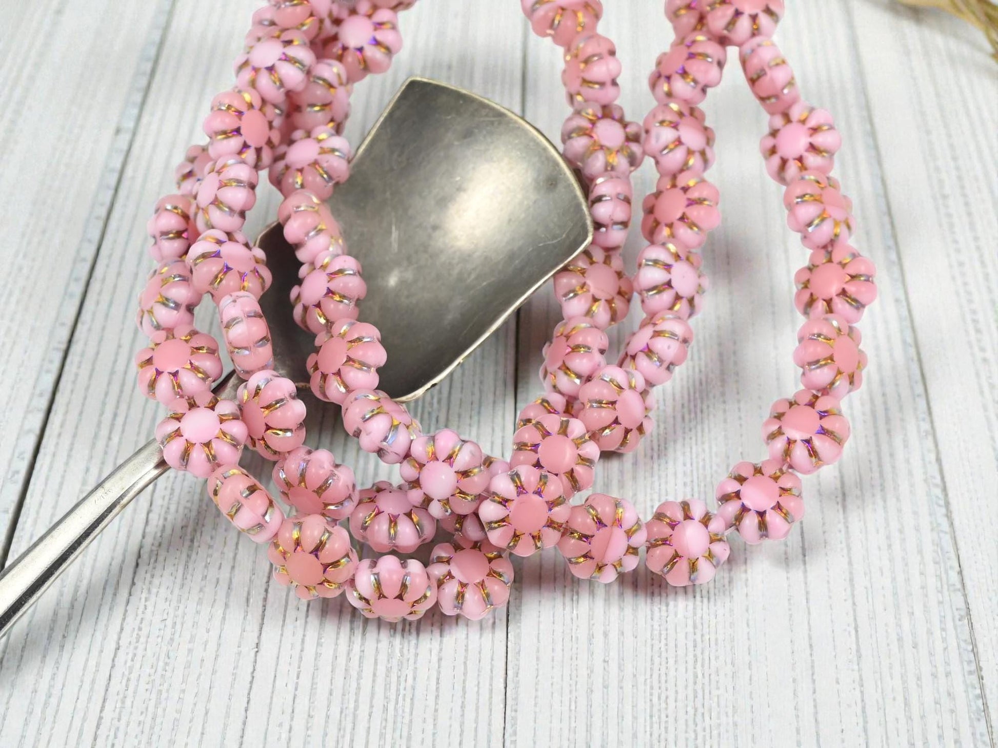 New Czech Beads - Czech Glass Beads - Flower Beads - Cactus Flower - 9mm - 25pcs - (1731)