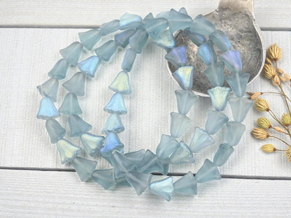 Czech Glass Beads - Lily Flower Beads - Flower Beads - Vintage Style - 10mm - 20pcs - (A464)