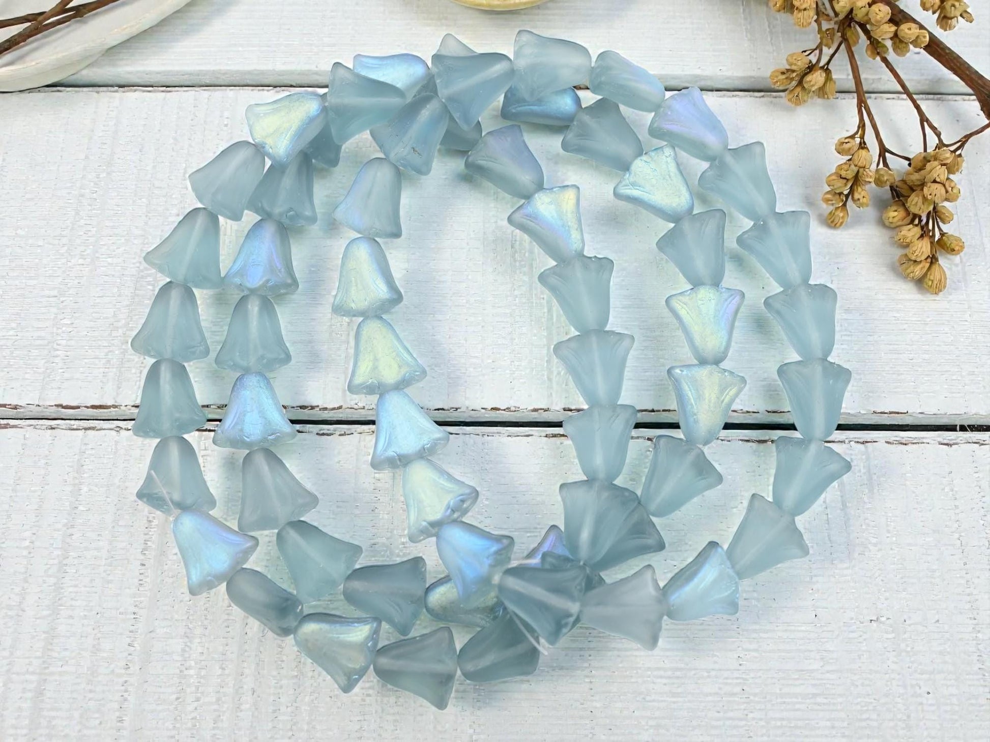 Czech Glass Beads - Lily Flower Beads - Flower Beads - Vintage Style - 10mm - 20pcs - (A464)