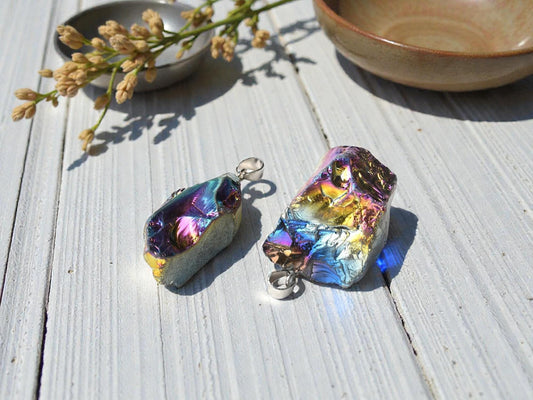 Natural Rough Raw Quartz Crystal Pendant with bail - 1pcs - (2122)
