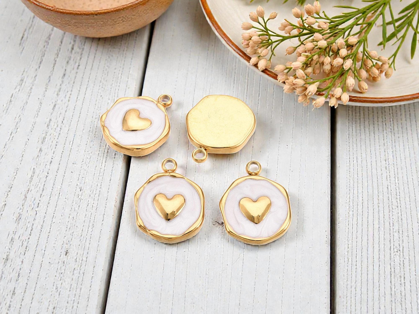 Heart Charms - 18k Gold Plated Charms - Enamel Charms - Metal Charms - Small Charms - 5pcs - 16x13mm- (4794)