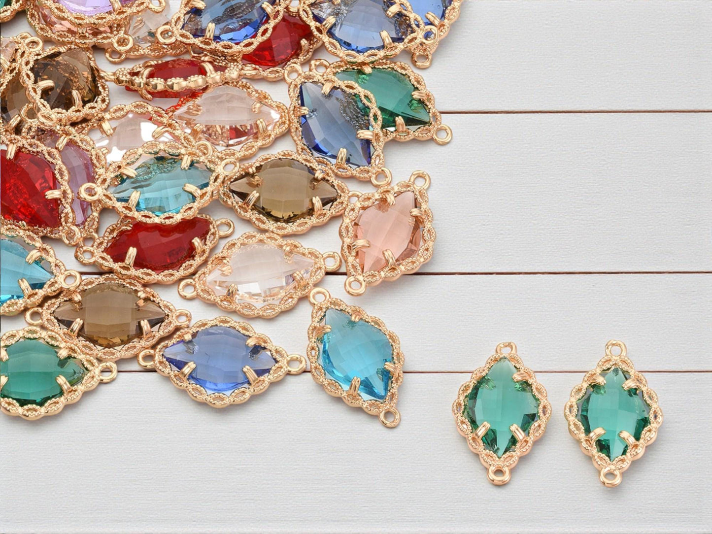 Filigree Connector Charms - Glass Connector Beads - Bezel Connectors - Gold Connectors - 22x13mm