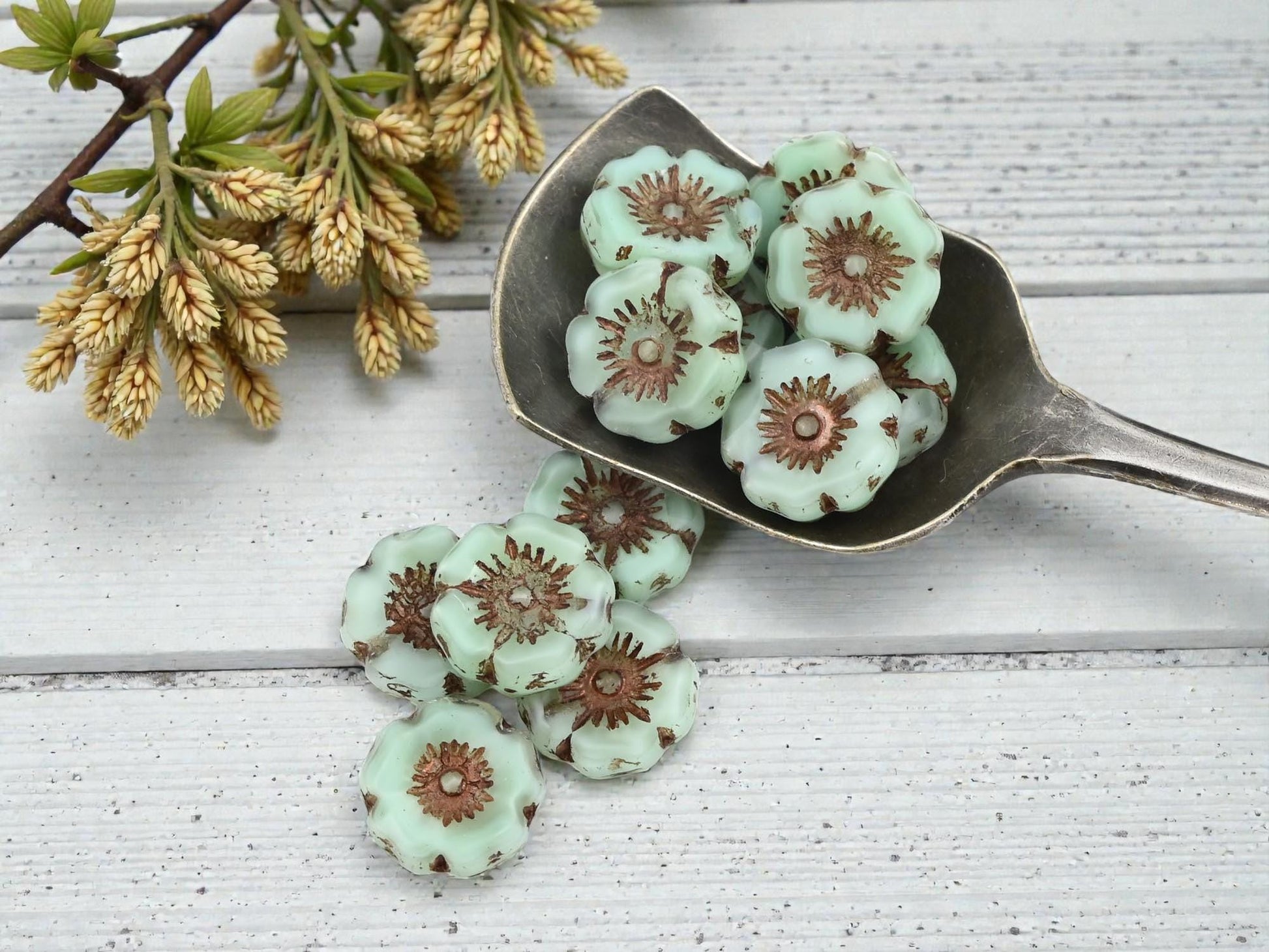 Picasso Beads - Czech Glass Beads - Hawaiian Flower Beads - Czech Glass Flowers - 12mm - 12pcs - (A490)