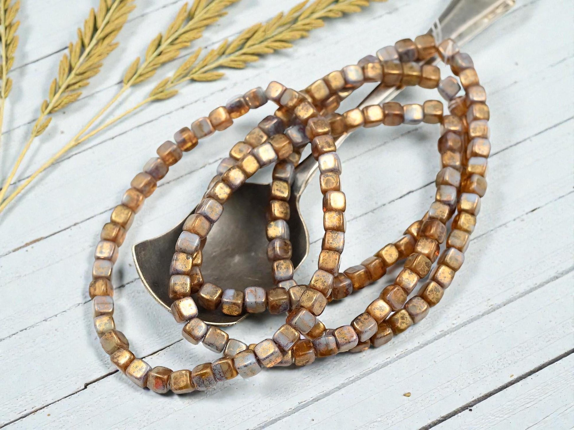 Czech Glass Beads - Picasso Beads - Cube Beads - 4mm - 40pcs - (3891)