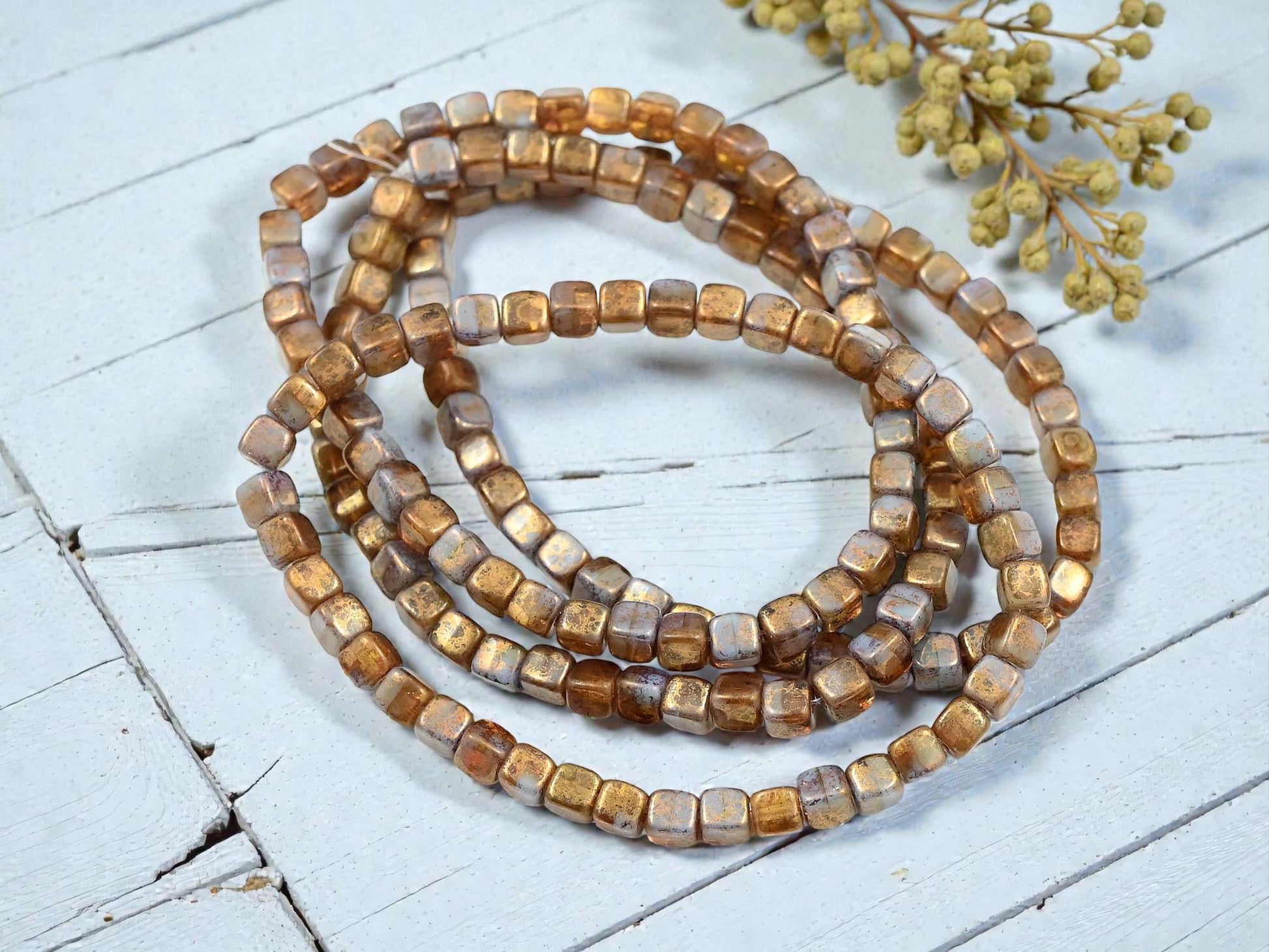 Czech Glass Beads - Picasso Beads - Cube Beads - 4mm - 40pcs - (3891)