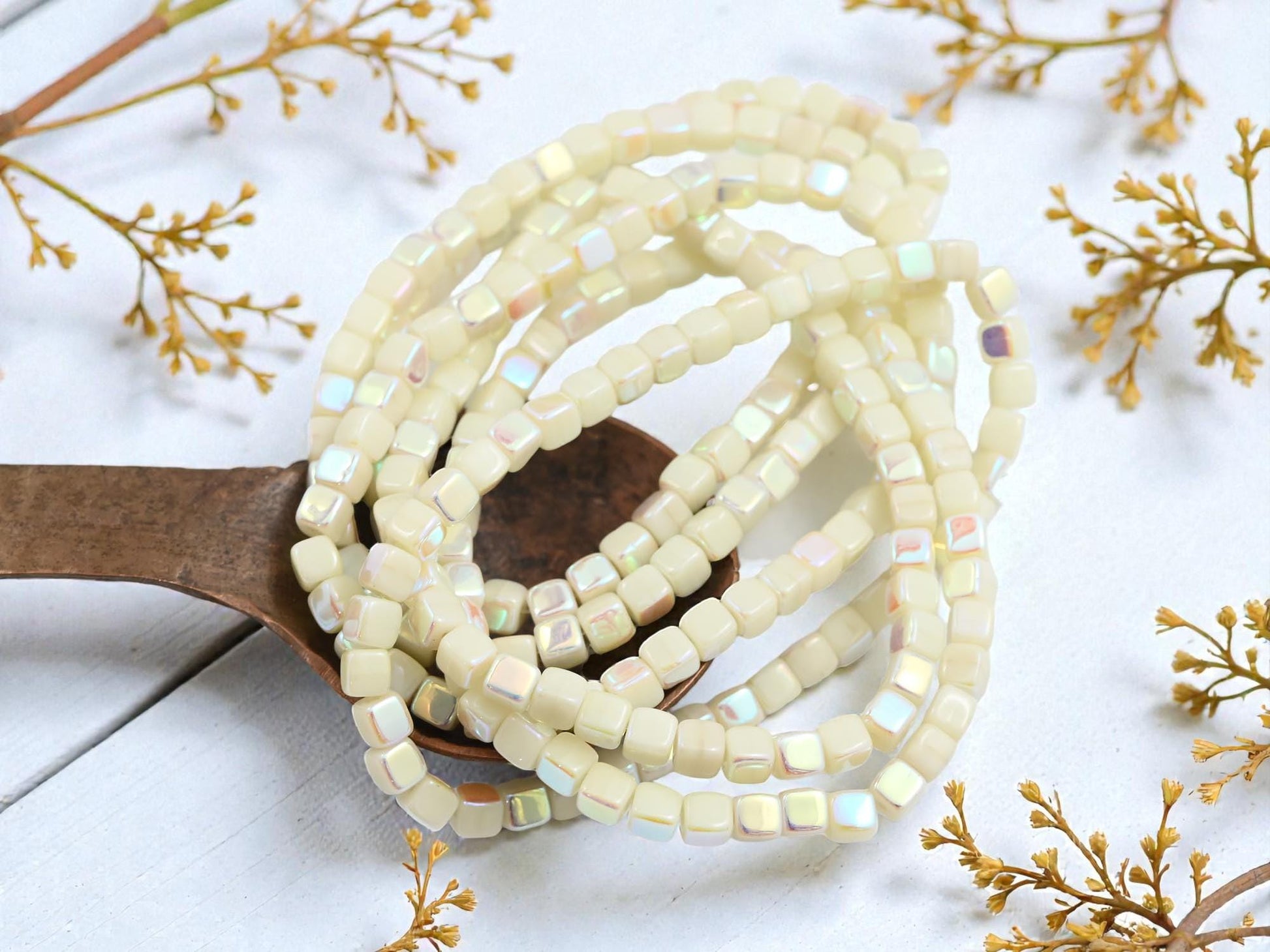 Czech Glass Cube Beads - Opaque Ivory AB - 4mm - 40pcs - (1409)