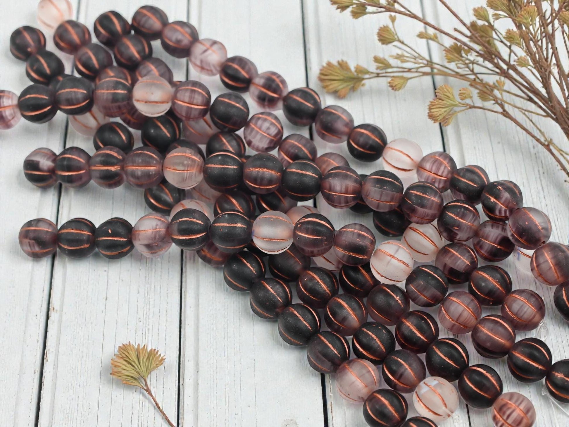 Melon Beads - Czech Glass Beads - Round Beads - 8mm - 16pcs - (1275)