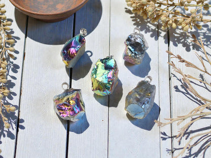 Natural Rough Raw Quartz Crystal Pendant with bail - 1pcs - (2122)