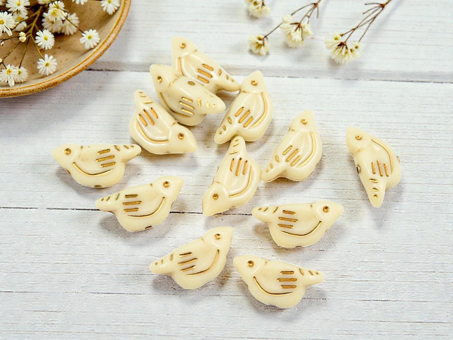Gilded Ivory Acrylic Bird Beads - Lightweight - 20x10x6mm - 12pcs - (3612)