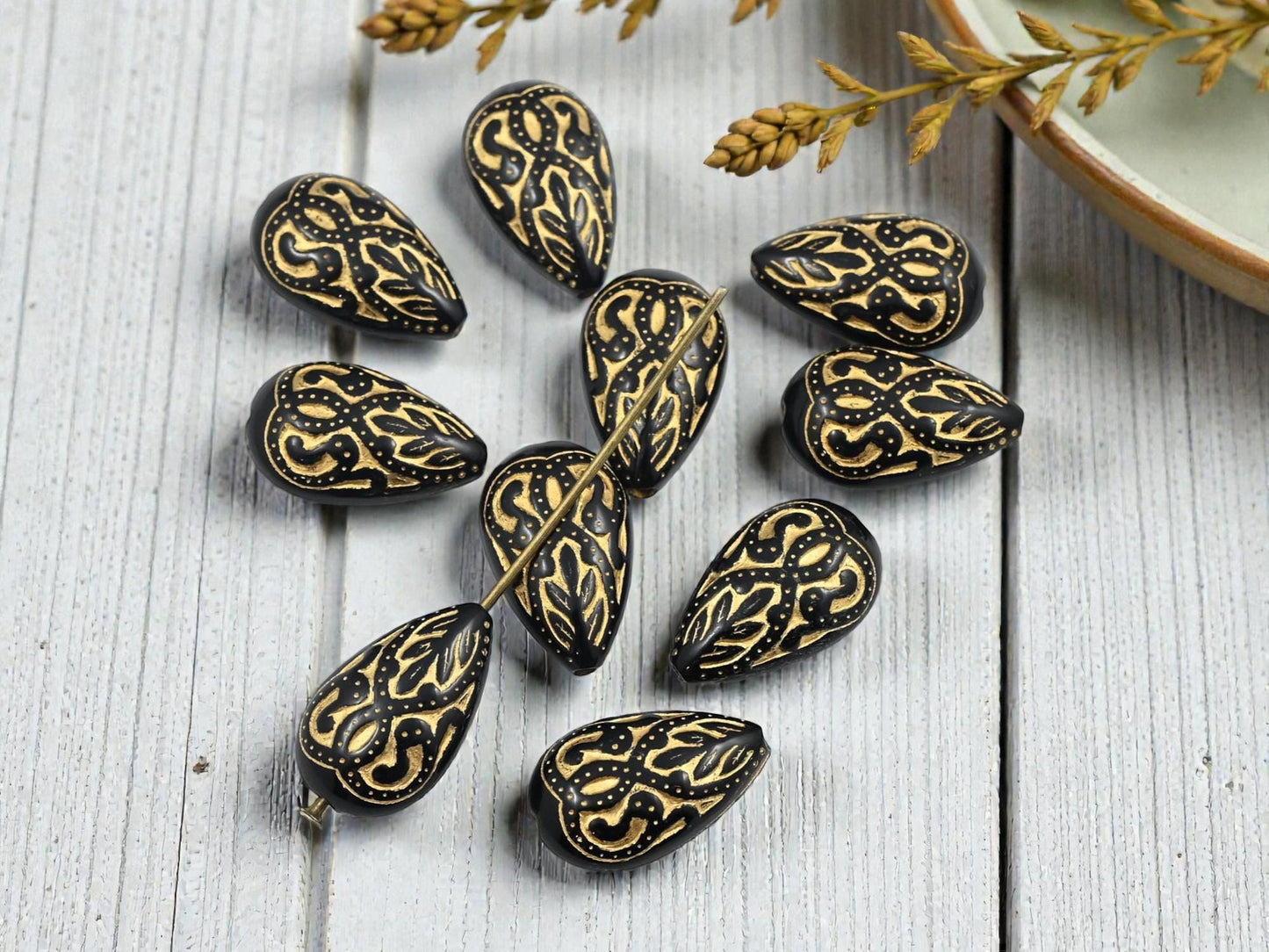 Gilded Black Vintage Style Acrylic Tear Drop Beads - Lightweight - 18x12mm - 10pcs - (1021)