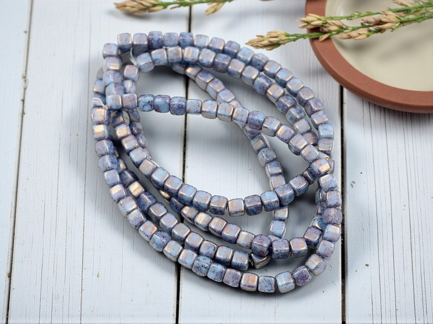 Czech Glass Beads - Picasso Beads - Periwinkle Beads - Cube Beads - 4mm - 40pcs - (1480)