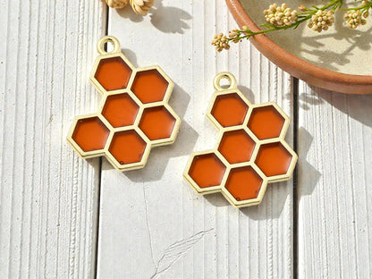 Gold Surrounding Orange Enamel Bumble Bee Honeycomb Charms - 21x17mm - 10pcs - (B162)