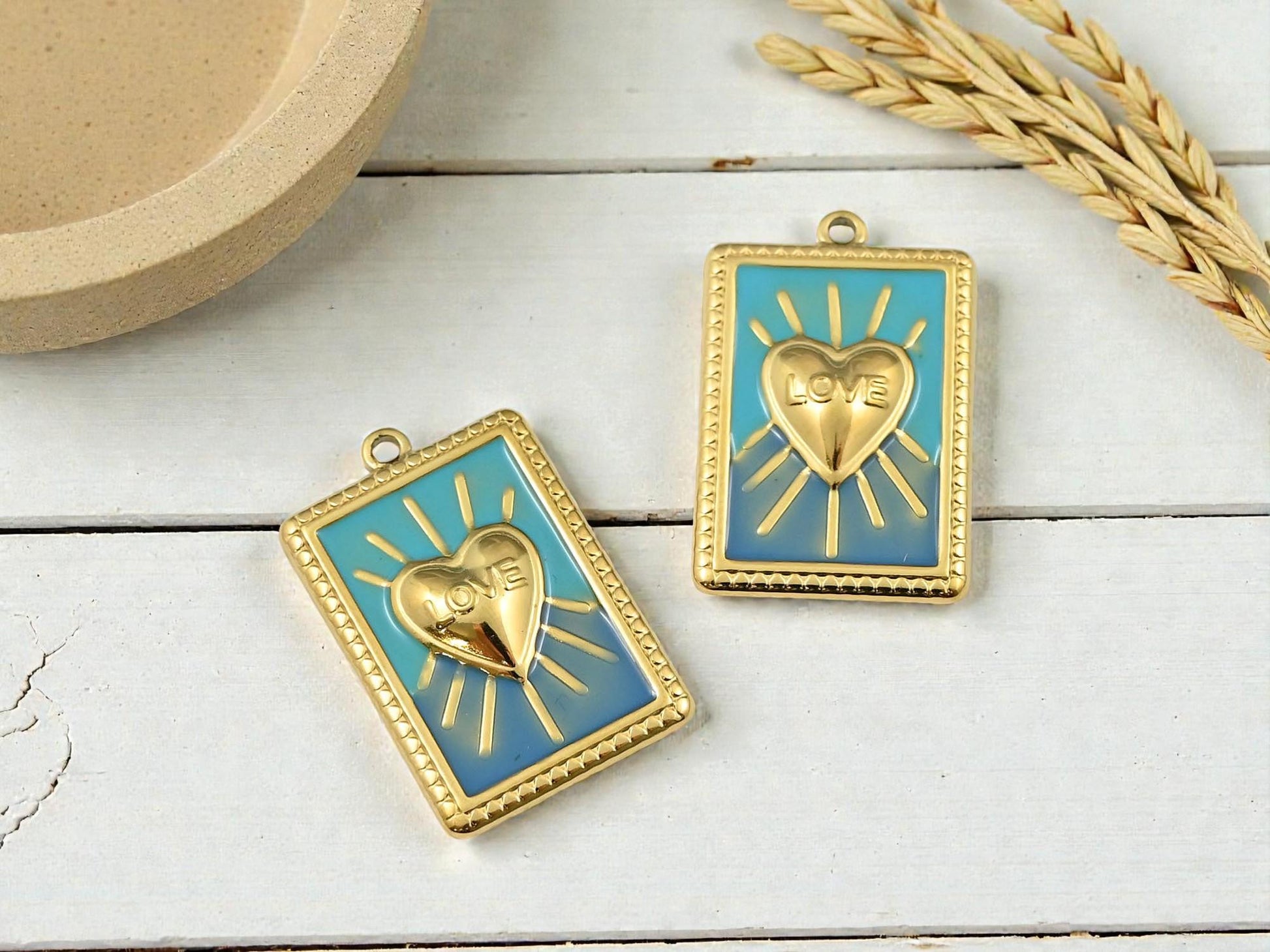 18k Gold Surrounding Blue Green Enamel Rectangle Bursting Heart Charms - 28x18mm - 2pcs - (B486)