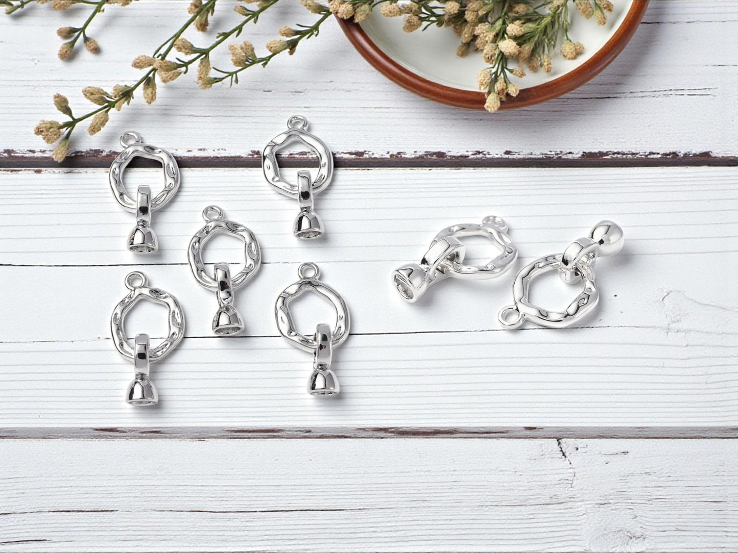 Metal Connectors - Fold Over Clasp - Snap Lock Clasp - Cord Ends - Platinum Clasps - Silver Clasps - 1pcs - 18x8mm