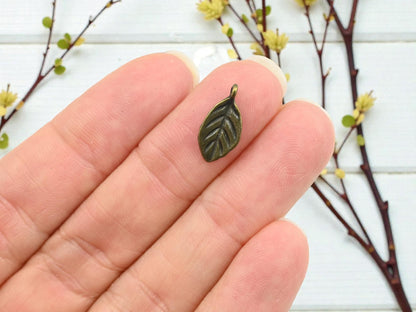 Antique Silver - Antique Bronze - Antique Gold - Metal Leaf Charms - 16x8mm - 50pc