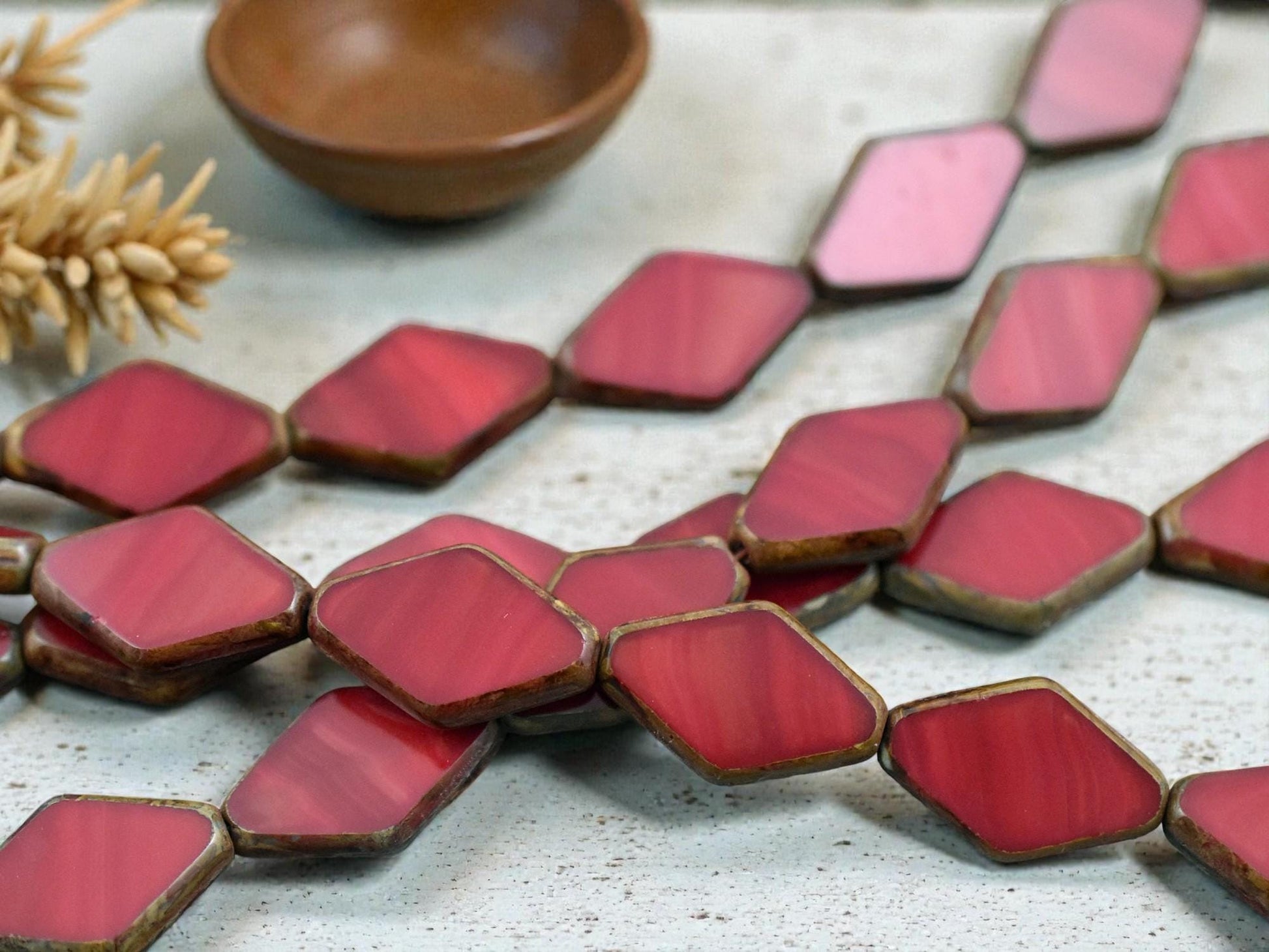 *6* 20x13mm Opaque Red Picasso Table Cut Diamond Beads