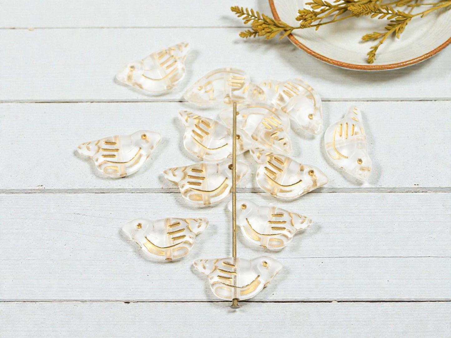 Gilded Crystal Clear Acrylic Bird Beads - Lightweight - 20x10x6mm - 12pcs - (A470)