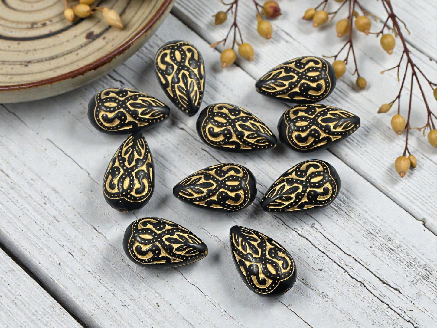 Gilded Black Vintage Style Acrylic Tear Drop Beads - Lightweight - 18x12mm - 10pcs - (1021)