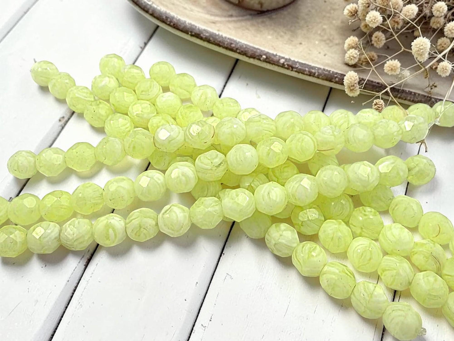 Czech Glass Beads - Fire Polished Beads - Round Beads - Yellow Beads - 8mm -16pcs (1655)