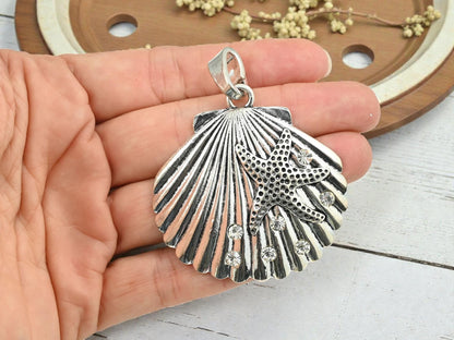 Antique Silver Metal Sea Shell Pendant with Crystal Rhinestones - 54x52mm - 1pcs - (A668)