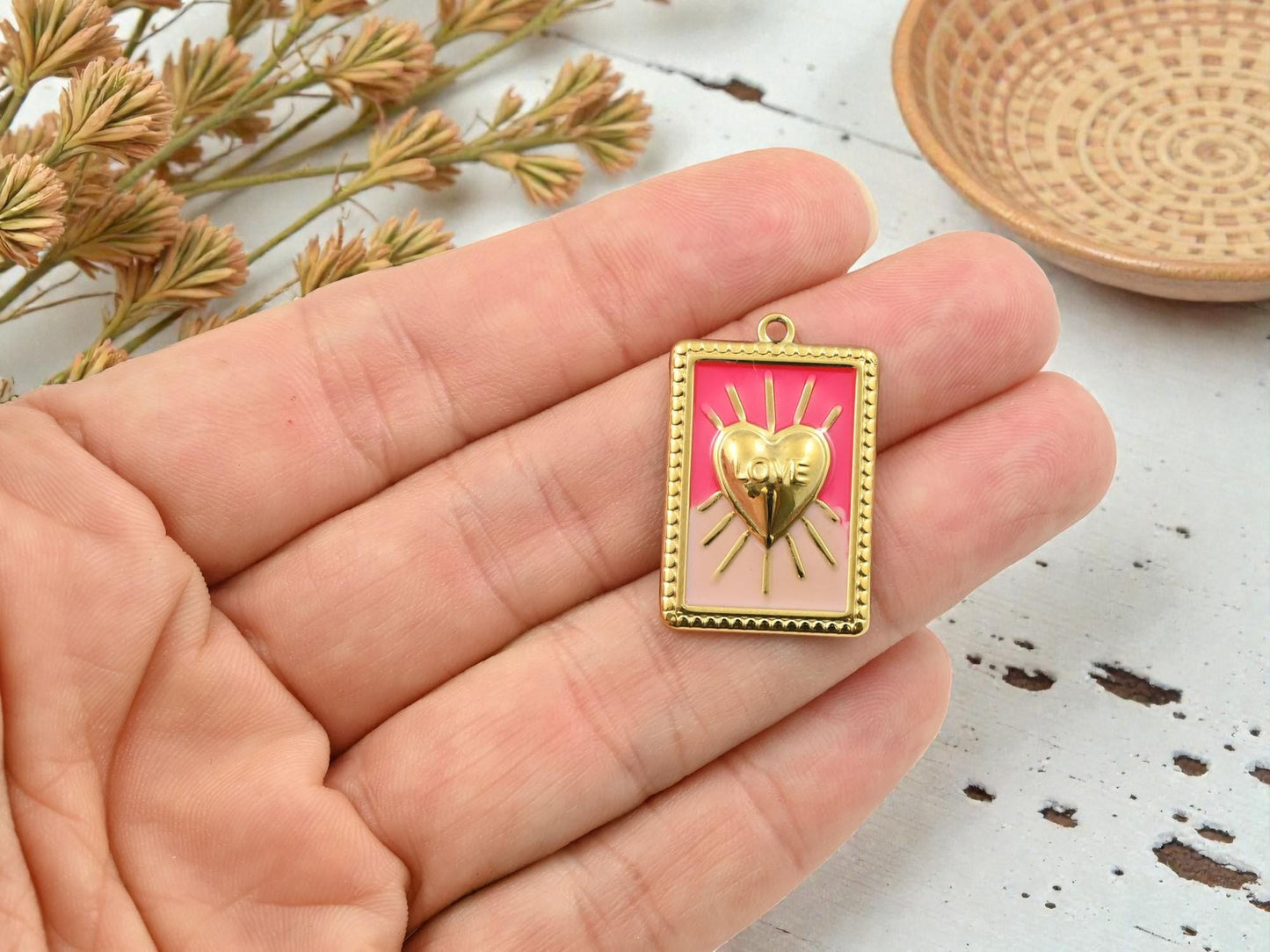 18k Gold Surrounding Pink Enamel Rectangle Bursting Heart Charms - 28x18mm - 2pcs - (4680)