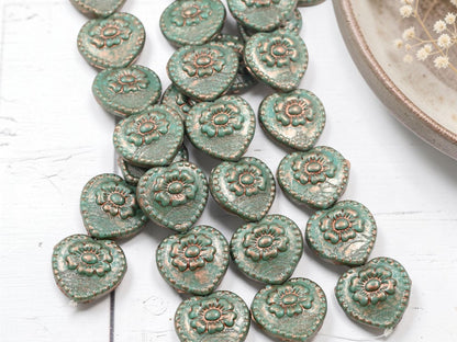 Czech Glass Vintage Style Floral Heart Beads - Copper Washed Turquoise - 17mm - 8pcs - (B50)