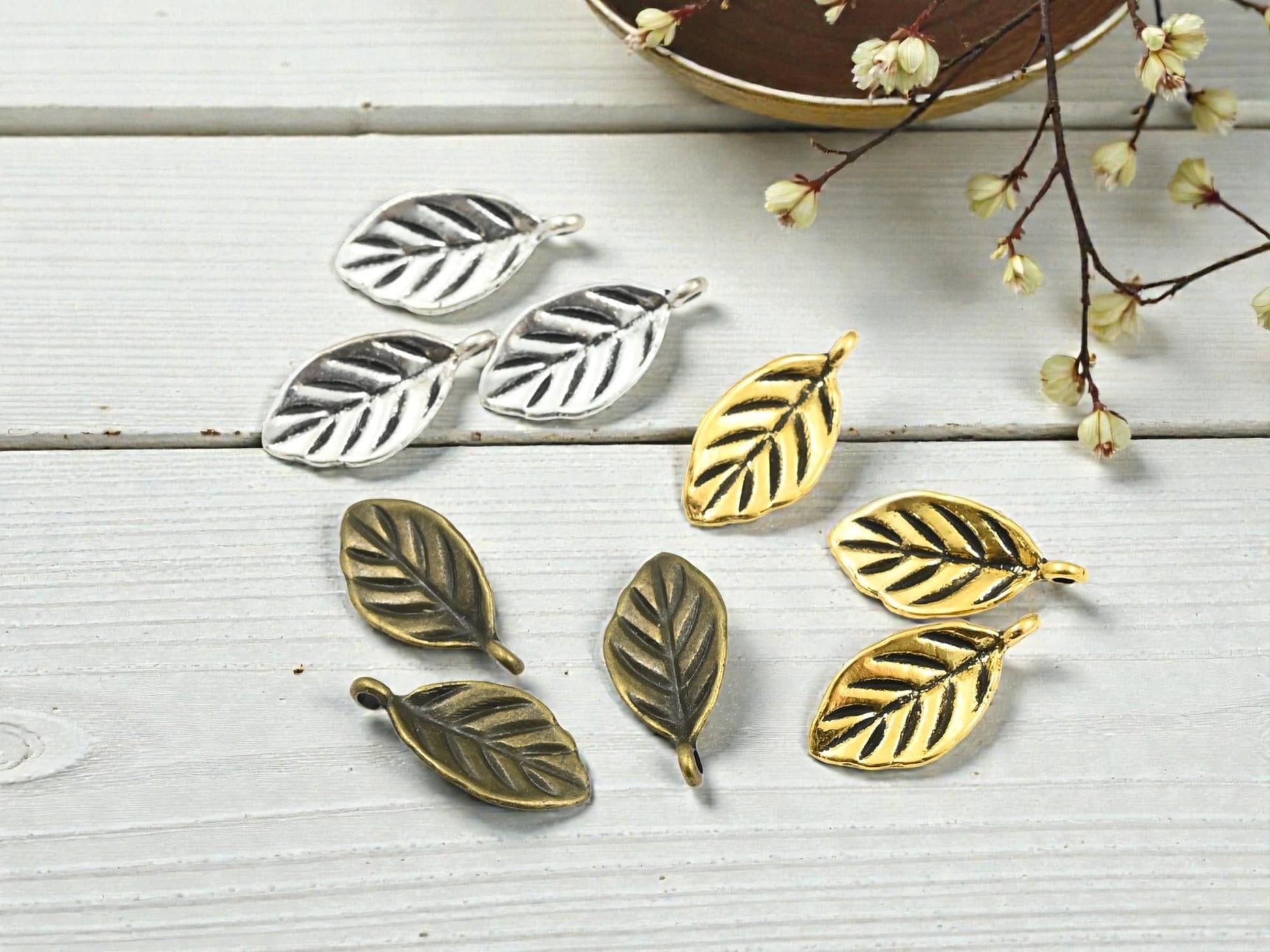 Antique Silver - Antique Bronze - Antique Gold - Metal Leaf Charms - 16x8mm - 50pc