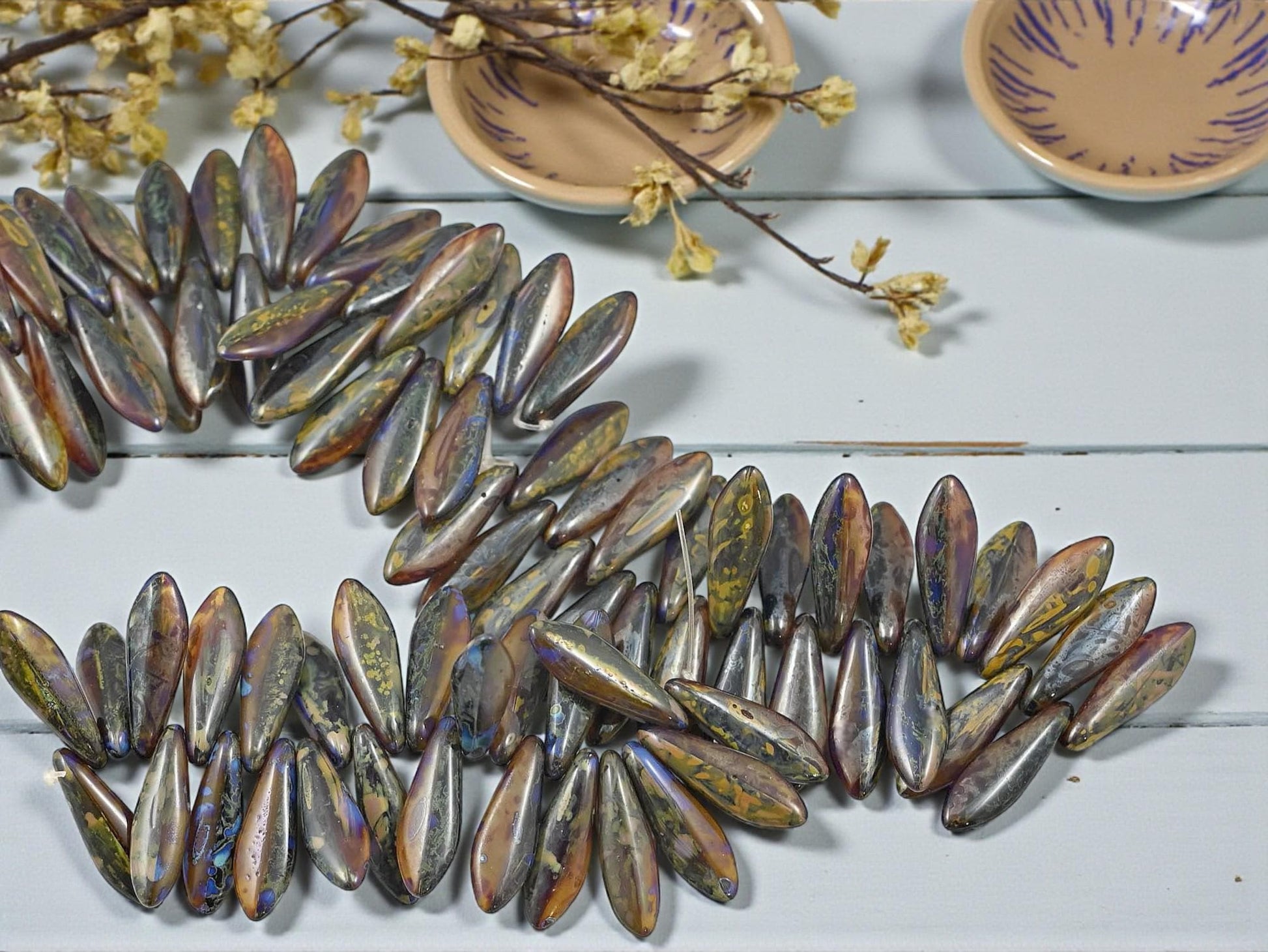 Czech Glass Beads - Dagger Beads - 5x16mm Dagger - Picasso Beads - 25pcs - (2576)