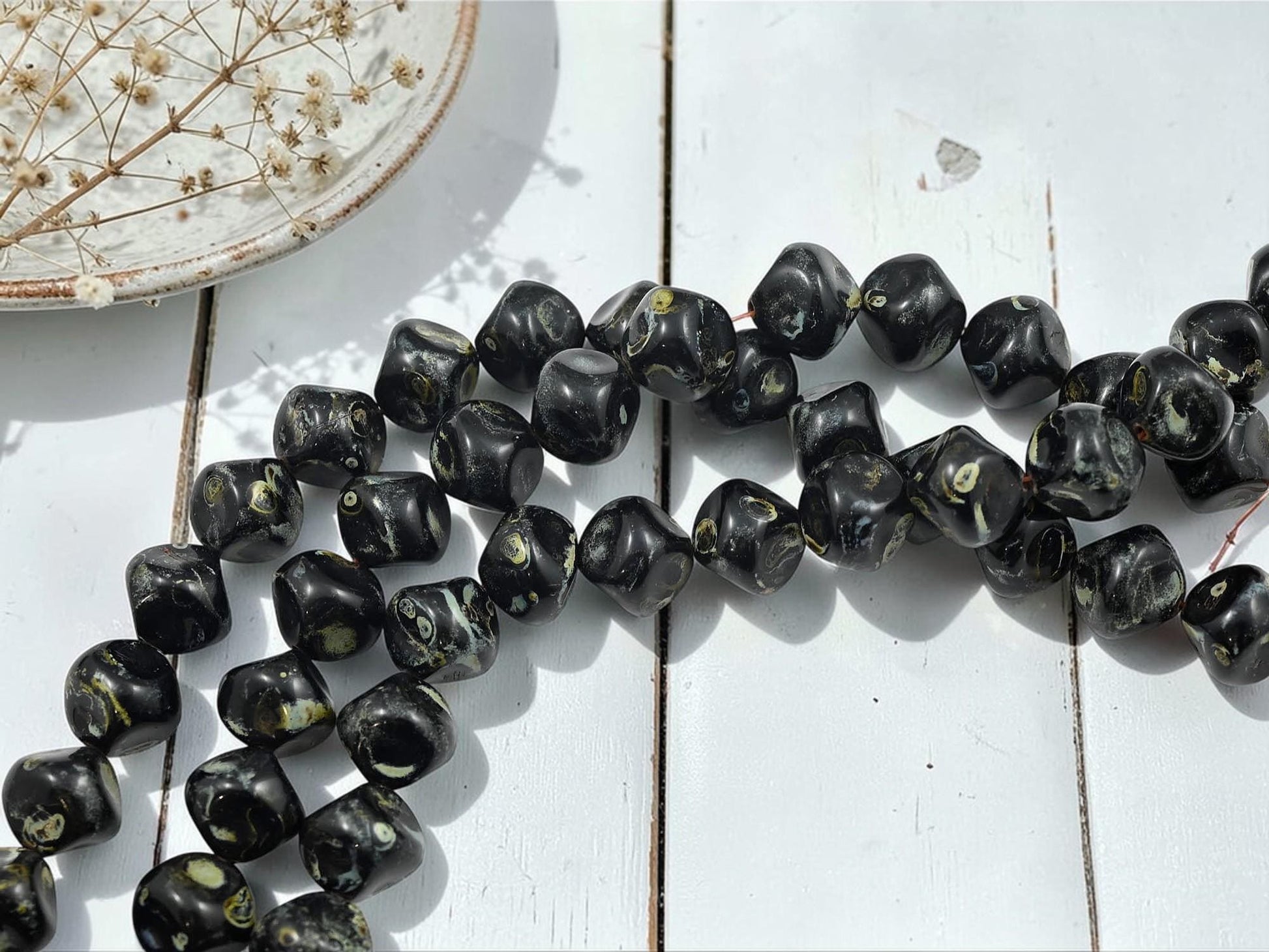 Old Stock Vintage Czech Glass Pinched Round Nugget Beads - Jet Travertine - 11mm - 18pcs - (2732)