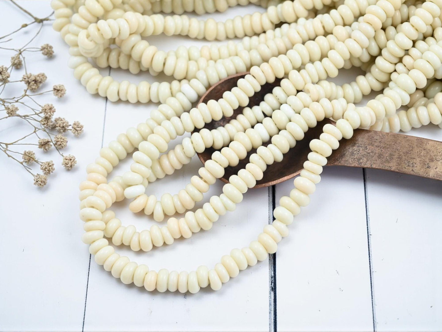 Indonesian Java Glass Beads - Donut Shape - Opaque Ivory - Approx 4x7mm - 20" Strand - (B413)