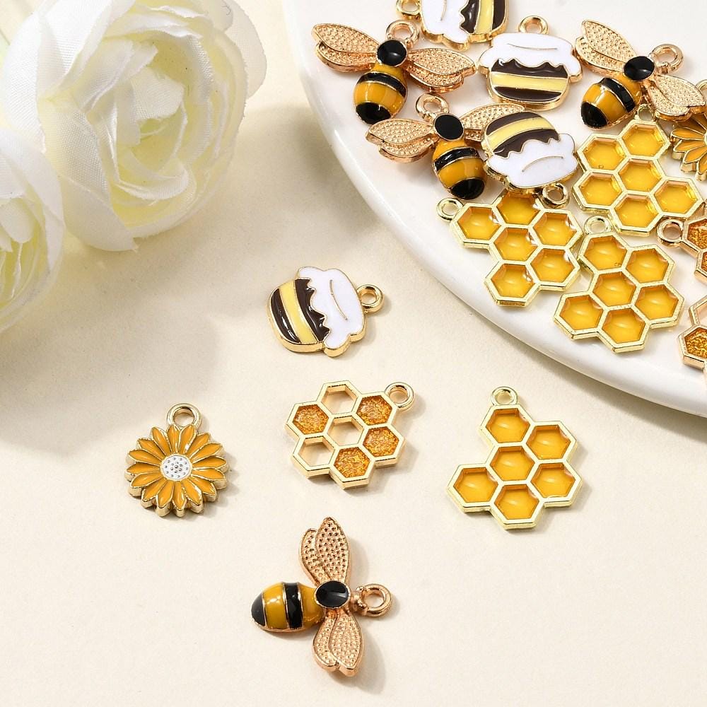 Gold Plated Bumble Bee Enamel Charm Mix - 20pcs - (B439)