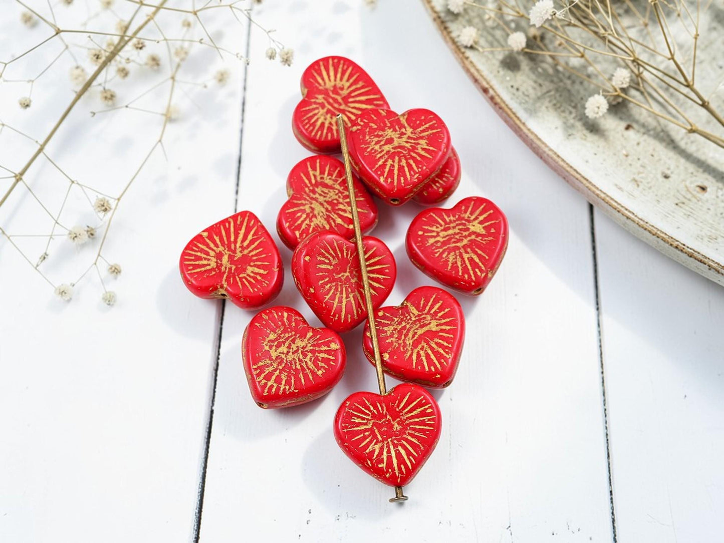 Czech Glass Heart Beads - Gold Washed Red - 14mm - 10pcs - (4739)