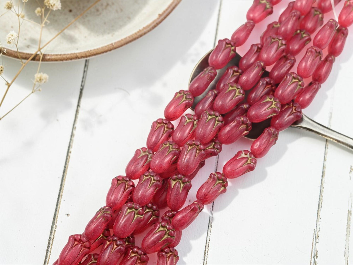 Czech Glass Beads - Flower Beads - Tulip Beads - Czech Glass Flowers - Czech Flower Beads - 12x8mm - 12pcs - (B34)