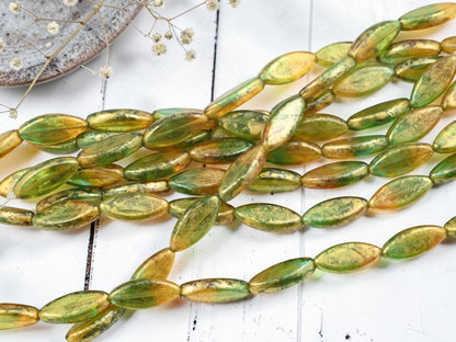 Czech Glass Beads - Spindle Beads - Marquise Beads - Picasso Beads - 17x8mm - 8pcs - (626)