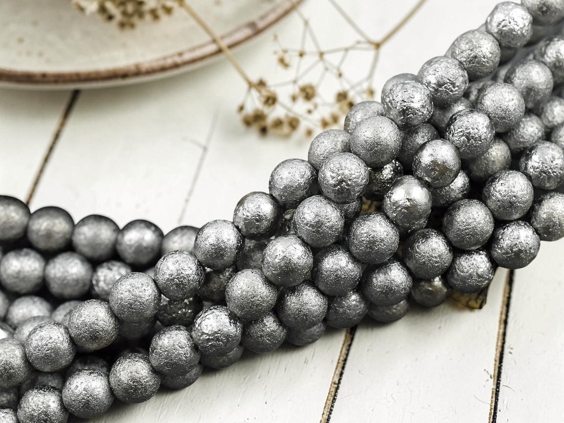 *25* 6mm Etched Chrome Ore Round Druk Beads