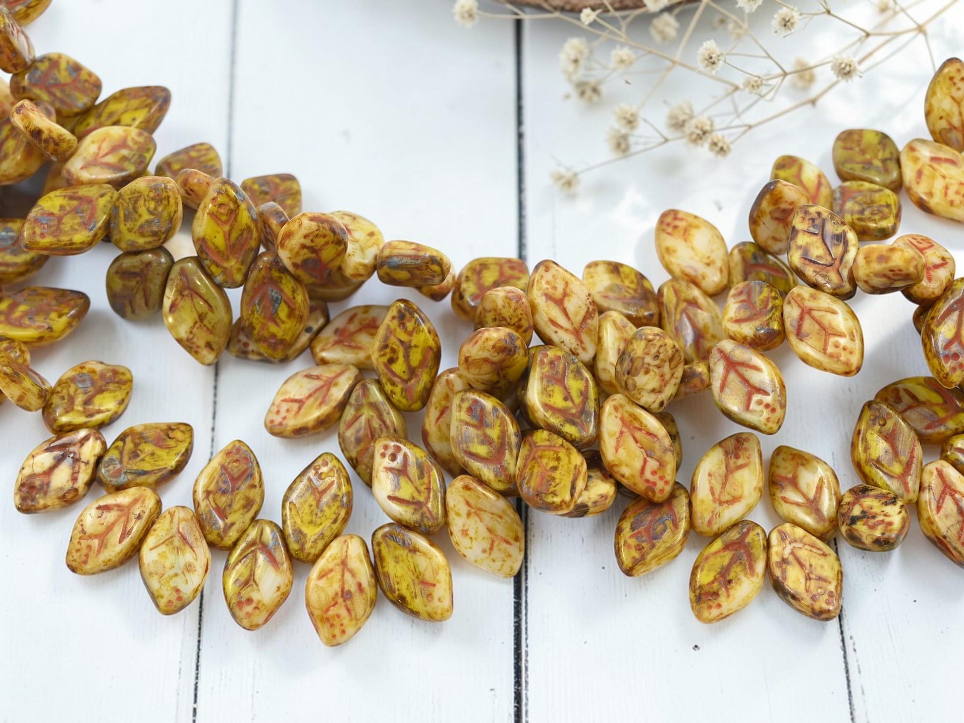 Czech Glass Old Stock Picasso Leaf Beads - Yellow Beige Travertine - 12x8mm - 40pcs - (884)