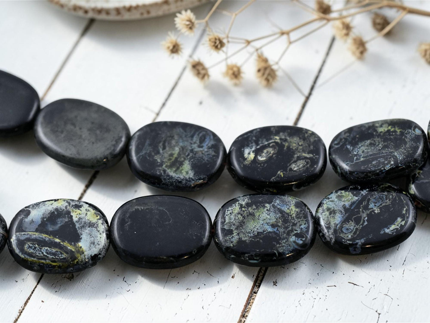 Old Stock Czech Glass Large Oval Beads - Jet Travertine - 18x14mm - 10pcs (4153)
