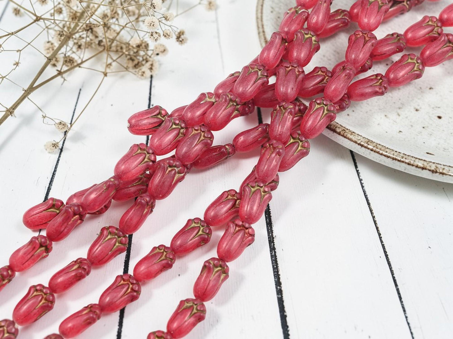Czech Glass Beads - Flower Beads - Tulip Beads - Czech Glass Flowers - Czech Flower Beads - 12x8mm - 12pcs - (B34)